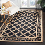 SAFAVIEH Handmade Chelsea Sunstripe Trellis French Country Wool Rug