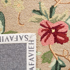 SAFAVIEH Handmade Chelsea Yauhenia French Country Floral Wool Rug