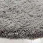 SAFAVIEH Handmade Fiona Shag Djenka 3-inch Thick Rug