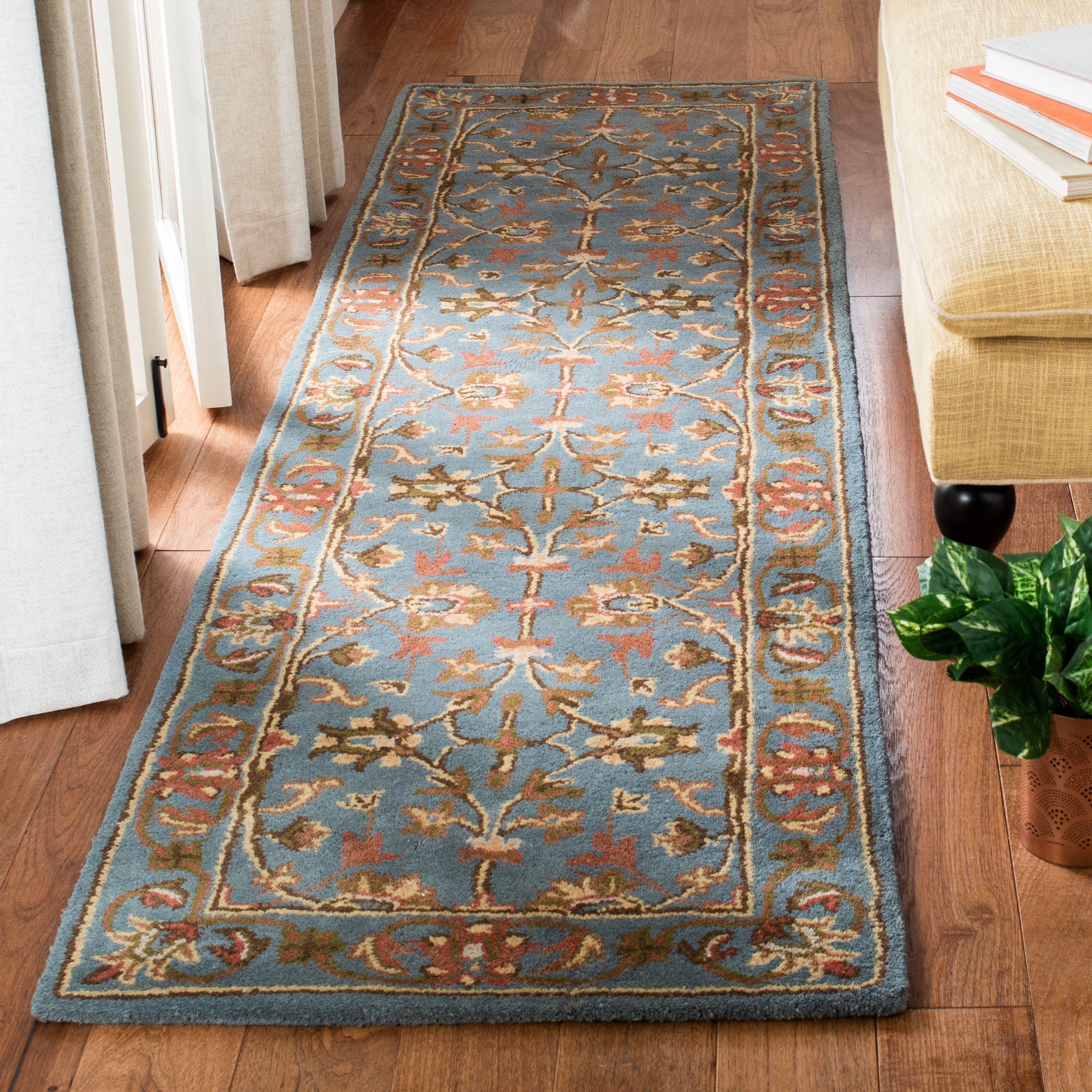 SAFAVIEH Handmade Heritage Bloomfield Traditional Oriental Wool Rug