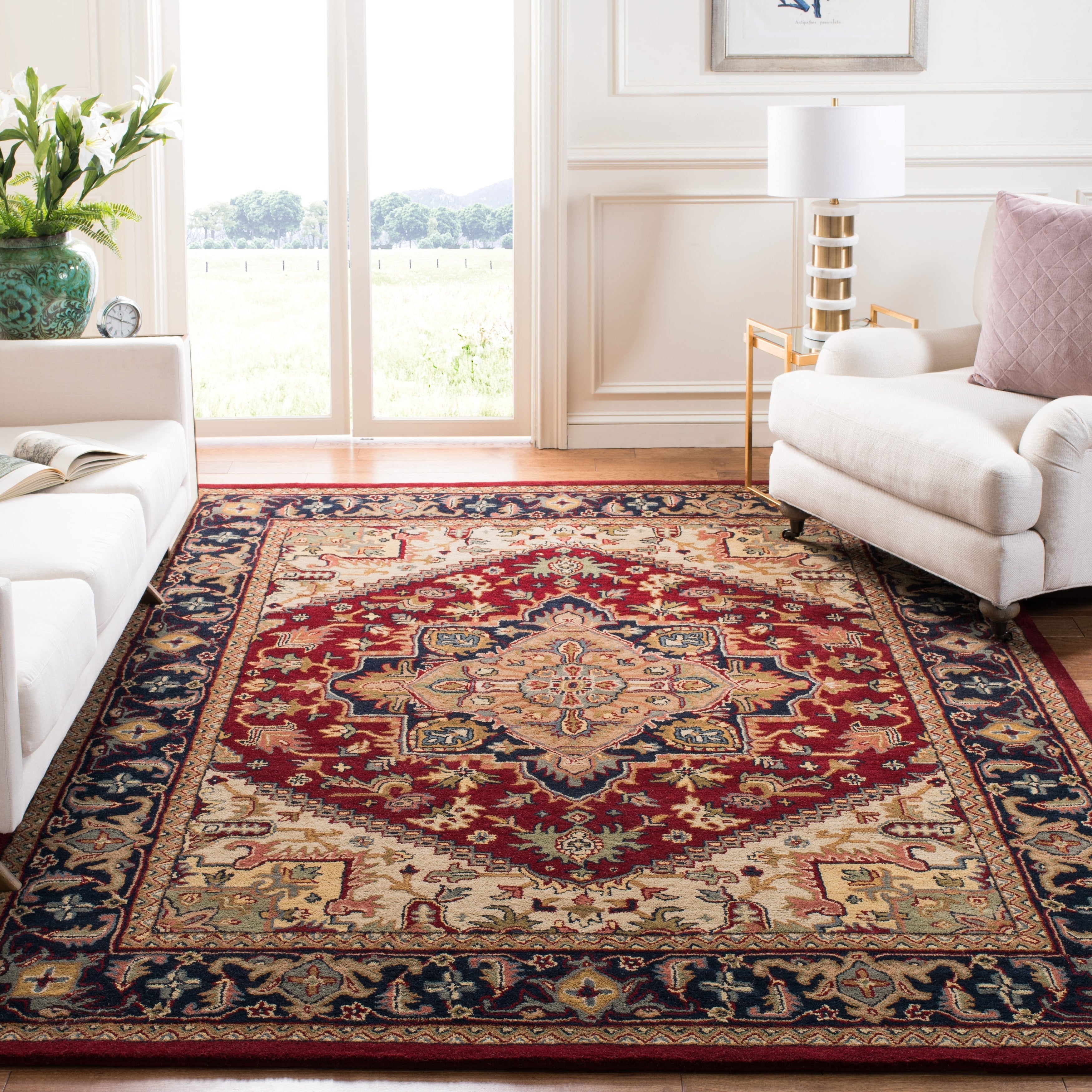 SAFAVIEH Handmade Heritage Carrol Traditional Oriental Wool Rug
