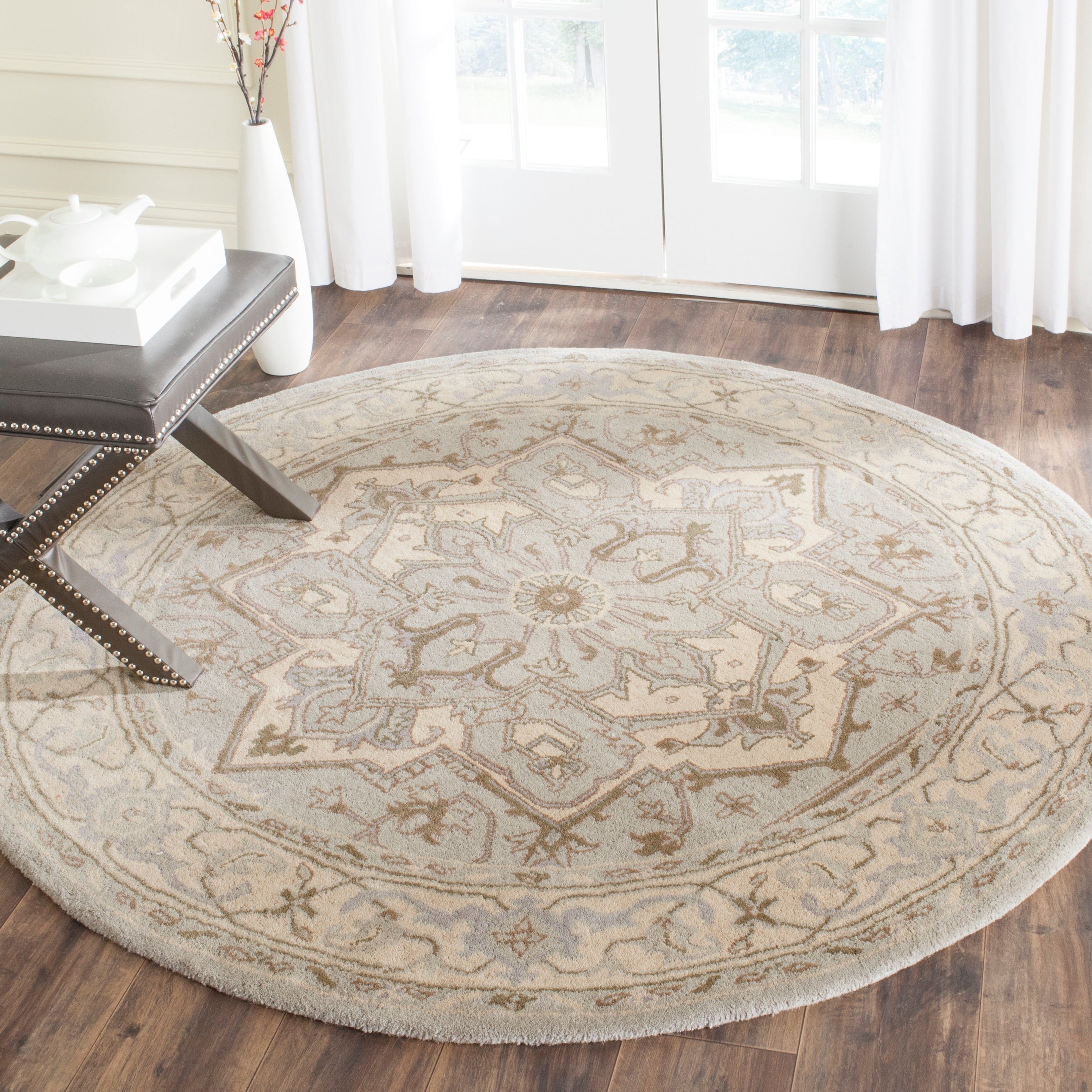 SAFAVIEH Handmade Heritage Floating Dahlia Traditional Oriental Wool Rug