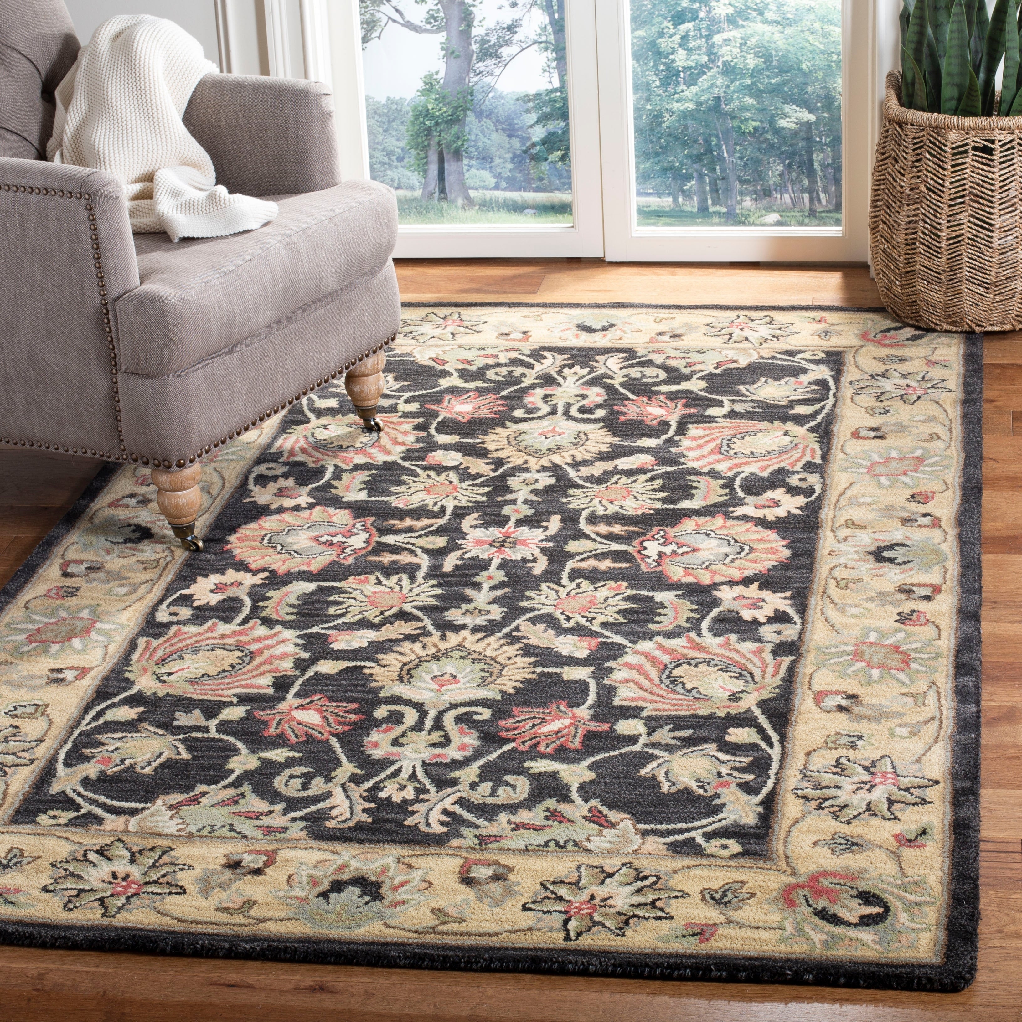 SAFAVIEH Handmade Heritage Kimono Traditional Oriental Wool Rug