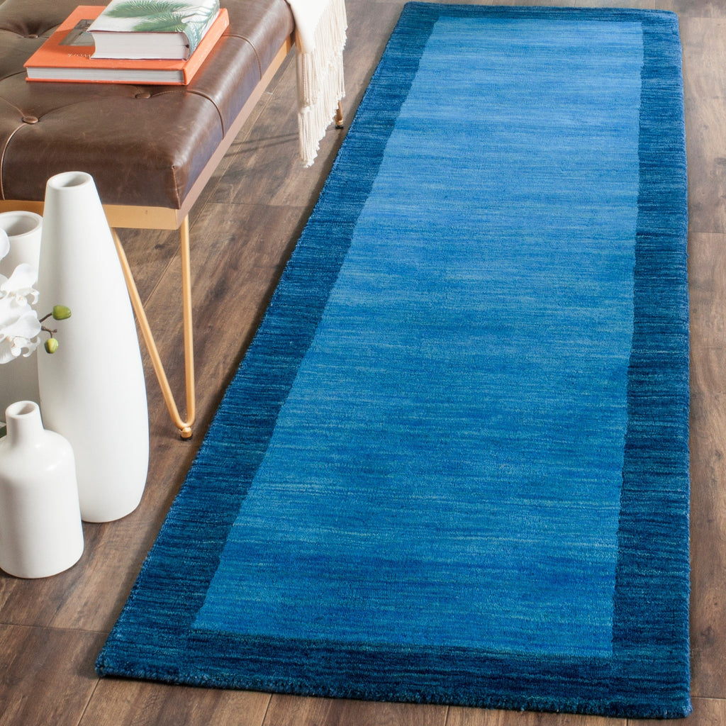 SAFAVIEH Handmade Himalaya Asrin Modern Wool Rug