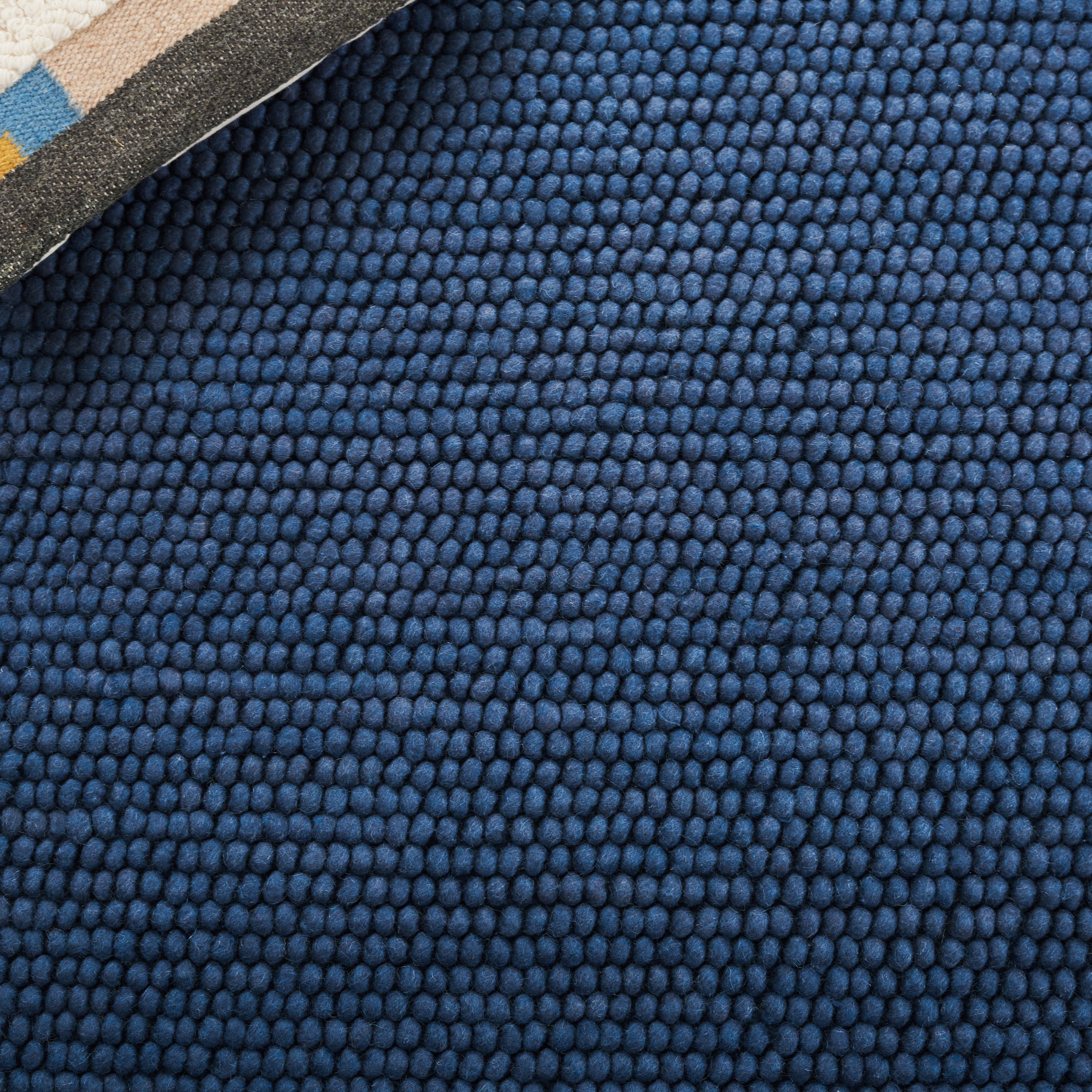 SAFAVIEH Handmade Natura Gonnie Wool Rug