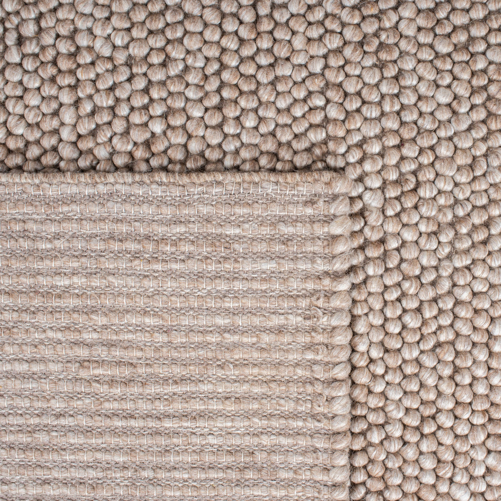 SAFAVIEH Handmade Natura Gonnie Wool Rug