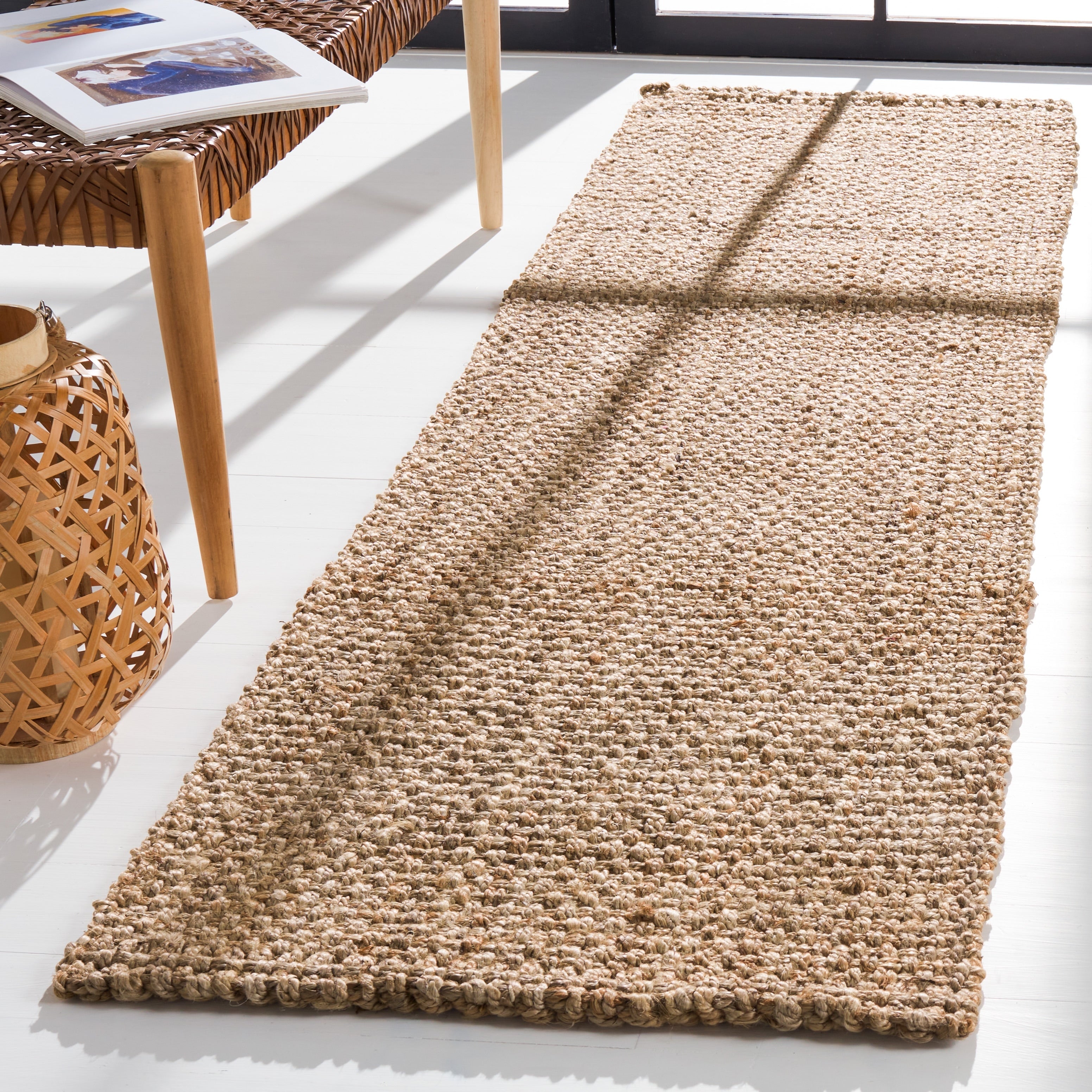 SAFAVIEH Handmade Natural Fiber Dorkas Jute Rug