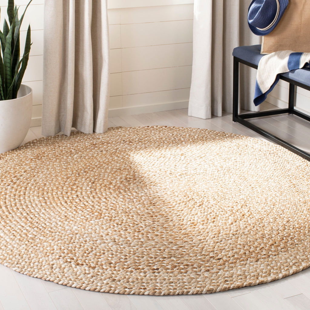 SAFAVIEH Handmade Natural Fiber Elliana Round Jute Rug
