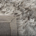 SAFAVIEH Handmade Ocean Shag Marilijn Glam 2.5-inch Thick Rug