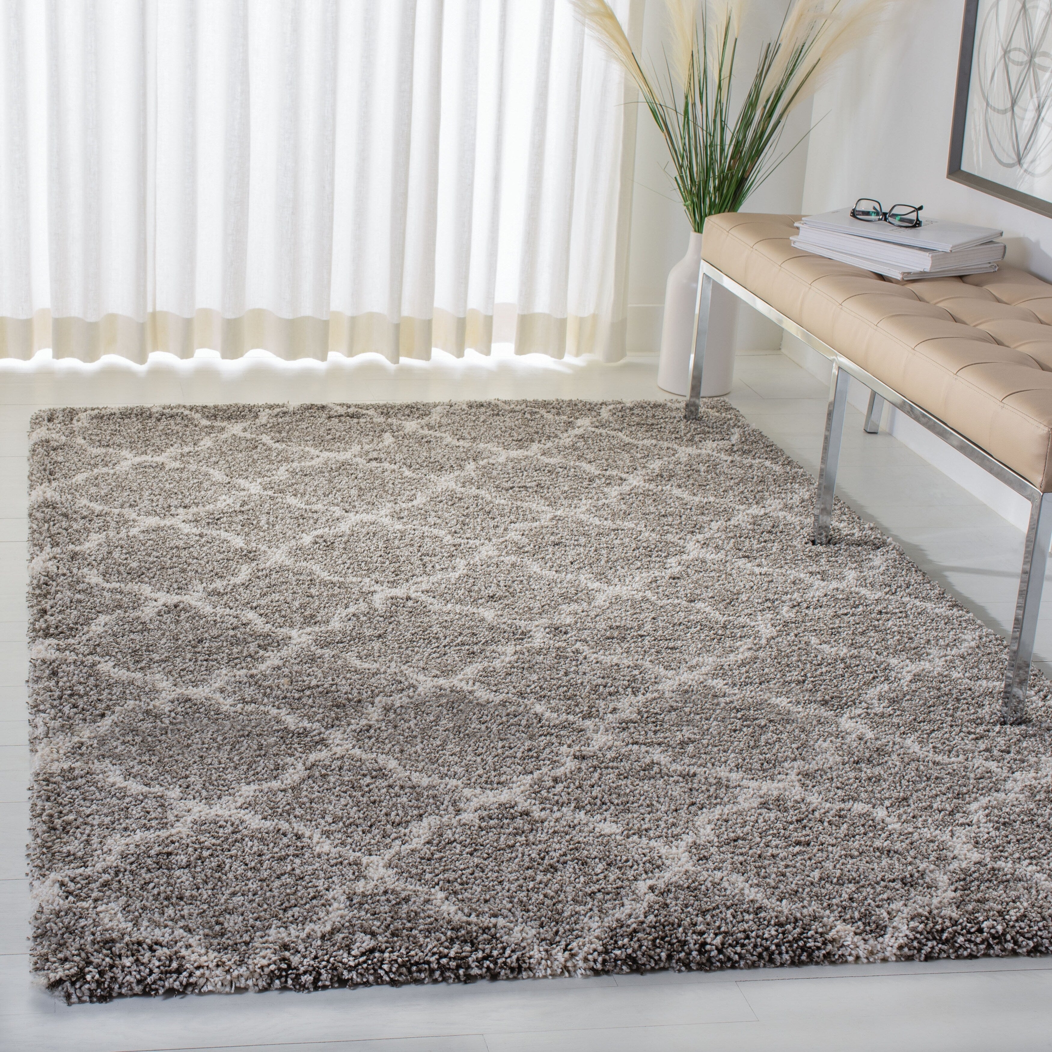 SAFAVIEH Hudson Shag Jeryl Glam Trellis 2-inch Area Rug