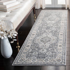 SAFAVIEH Isabella Roxann Traditional Oriental Rug