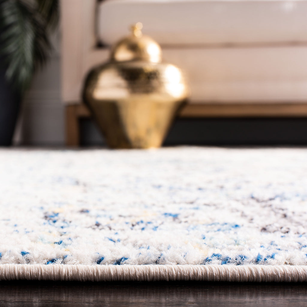 SAFAVIEH Madison Delois Medallion Rustic Farmhouse Distressed Rug