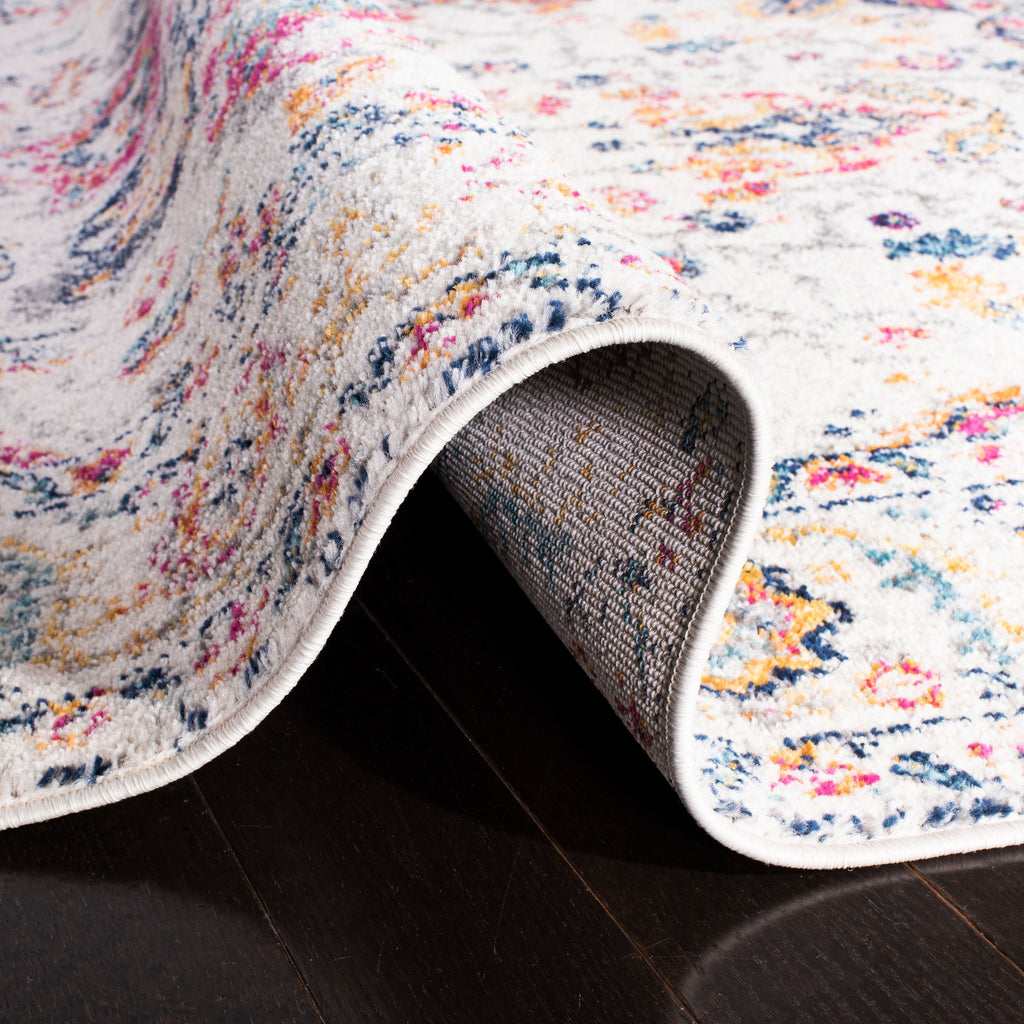 SAFAVIEH Madison Delois Medallion Rustic Farmhouse Distressed Rug