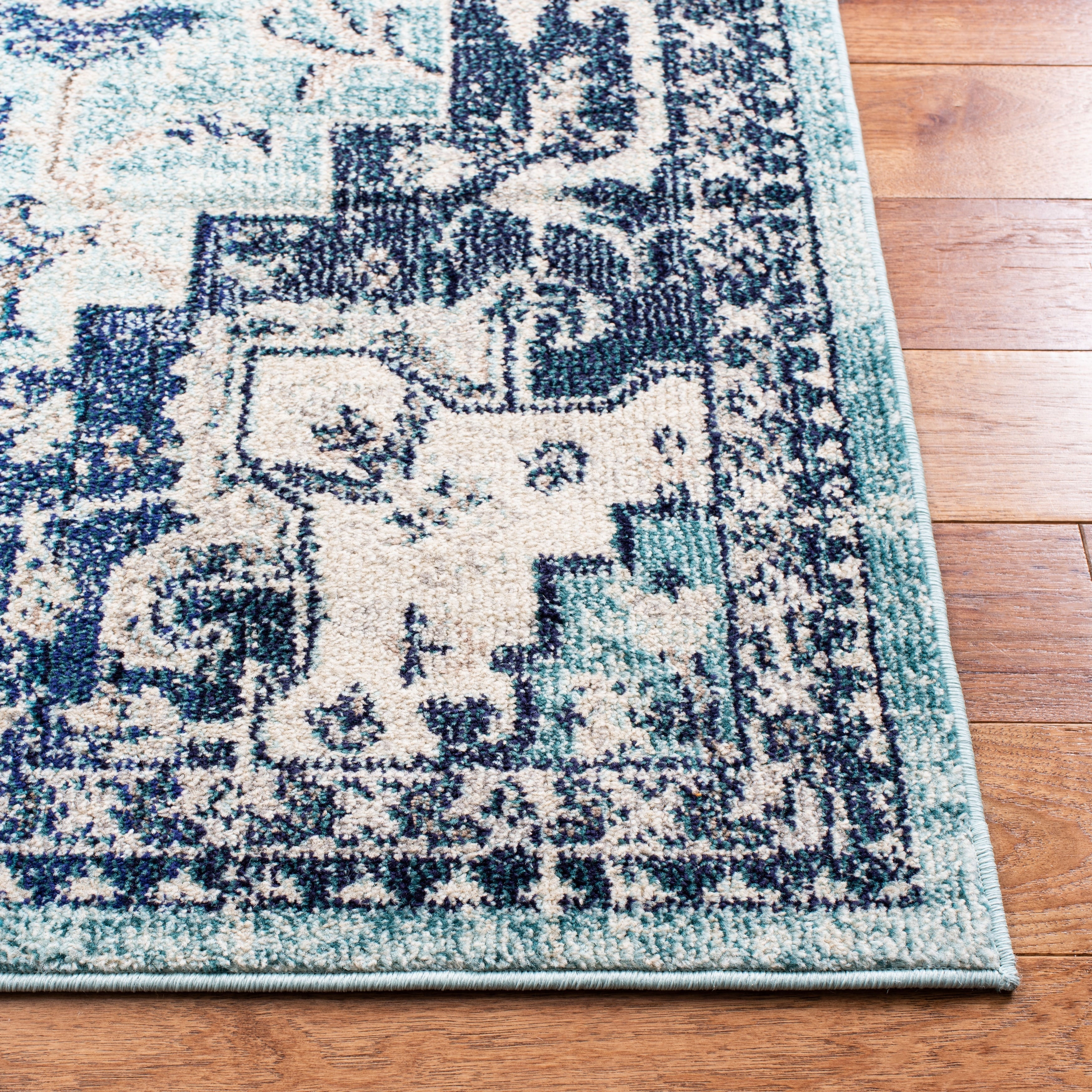 SAFAVIEH Madison Katelijne Boho Medallion Distressed Area Rug