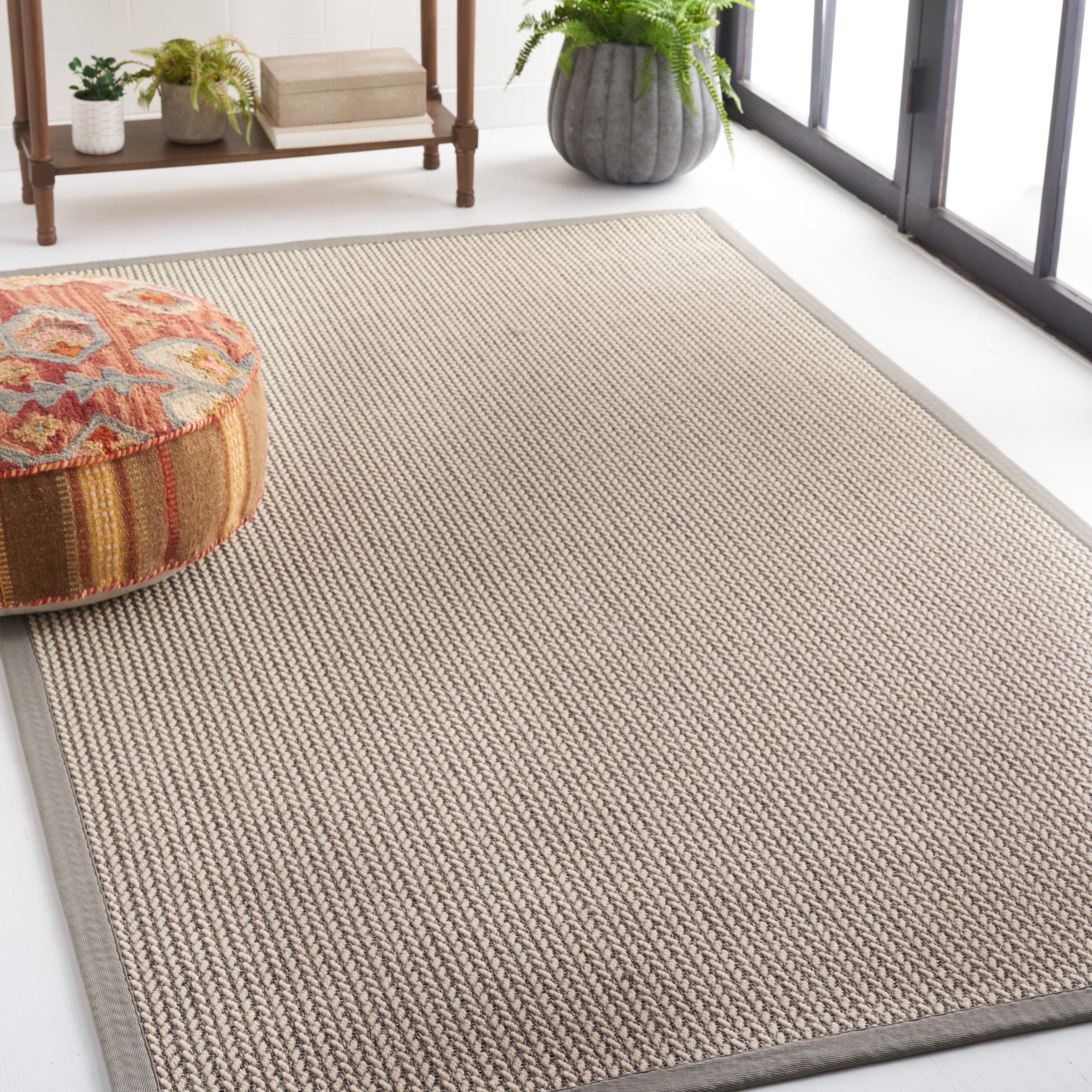 SAFAVIEH Natural Fiber Evia Sisal & Wool Rug