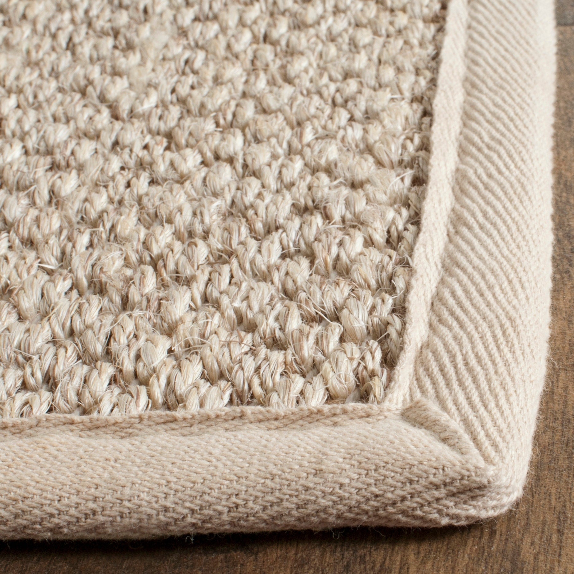 SAFAVIEH Natural Fiber Lorine Casual Border Sisal Rug
