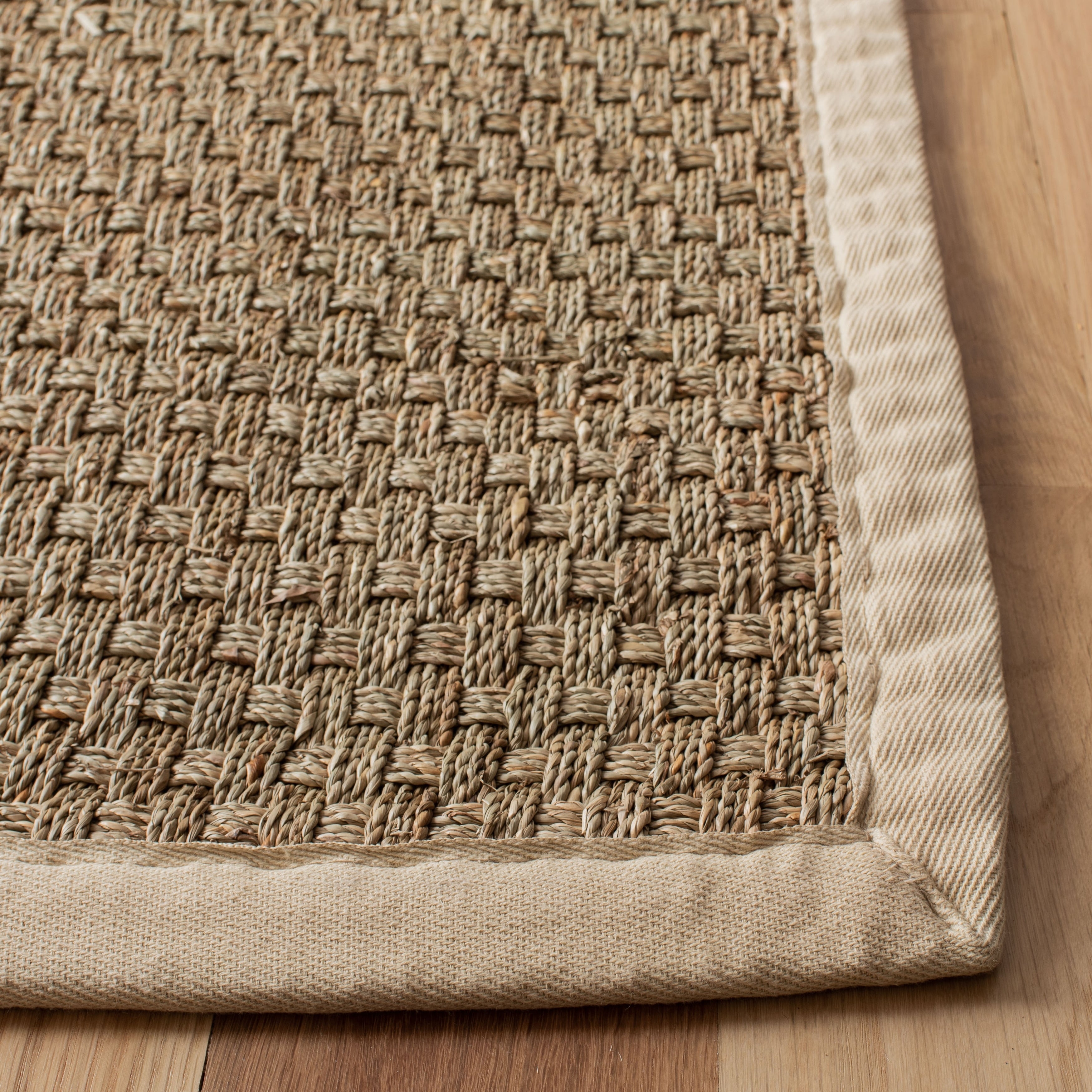 SAFAVIEH Natural Fiber Zymryd Basketweave Seagrass Rug
