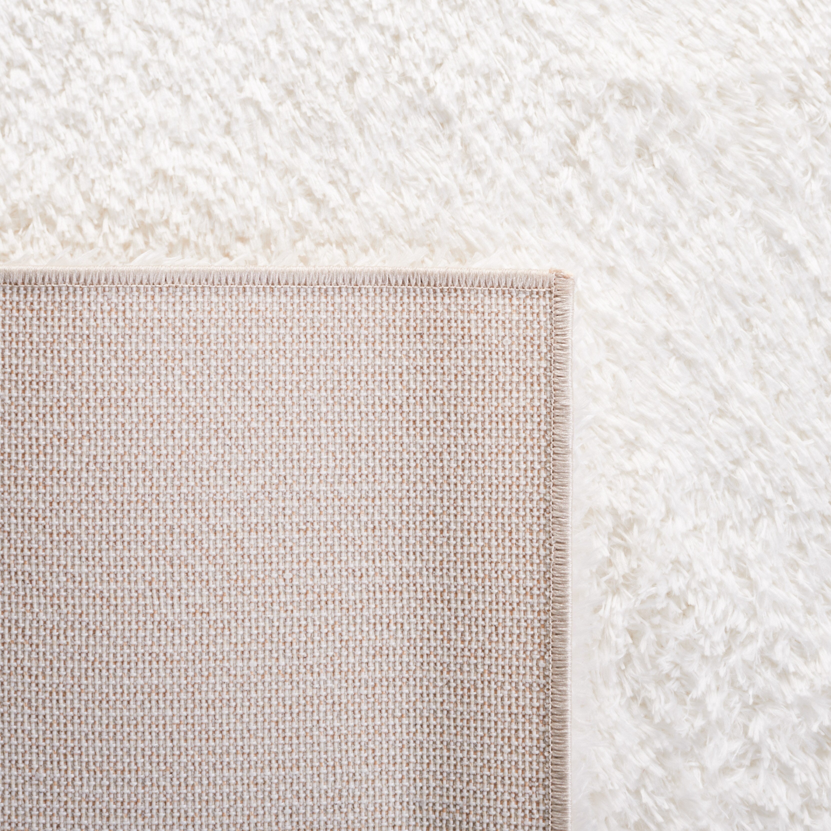 SAFAVIEH Tahoe Shag Indiana Solid 1.2-inch Thick Rug