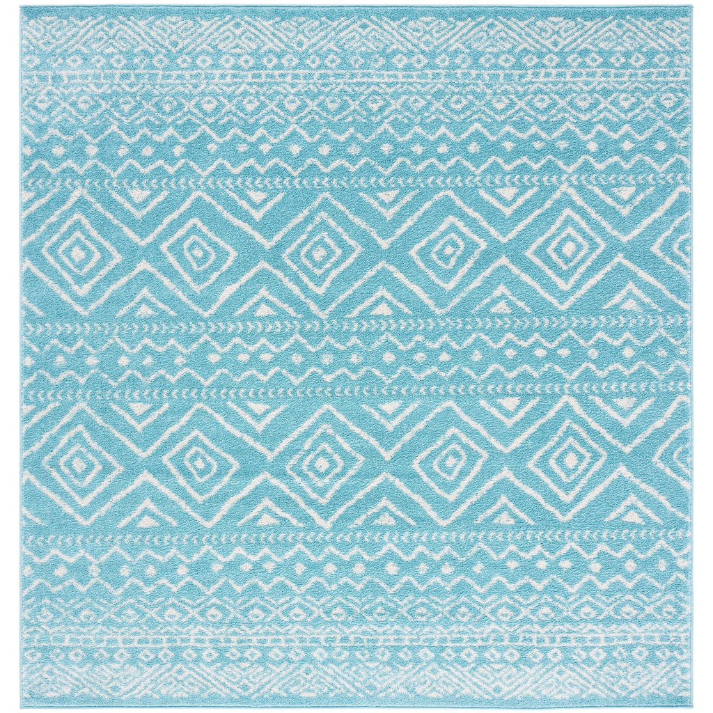 SAFAVIEH Tulum Vassilia Moroccan Boho Distressed Rug