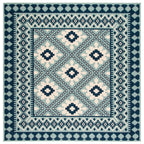 SAFAVIEH Veranda Rita Indoor/ Outdoor Waterproof Patio Backyard Rug
