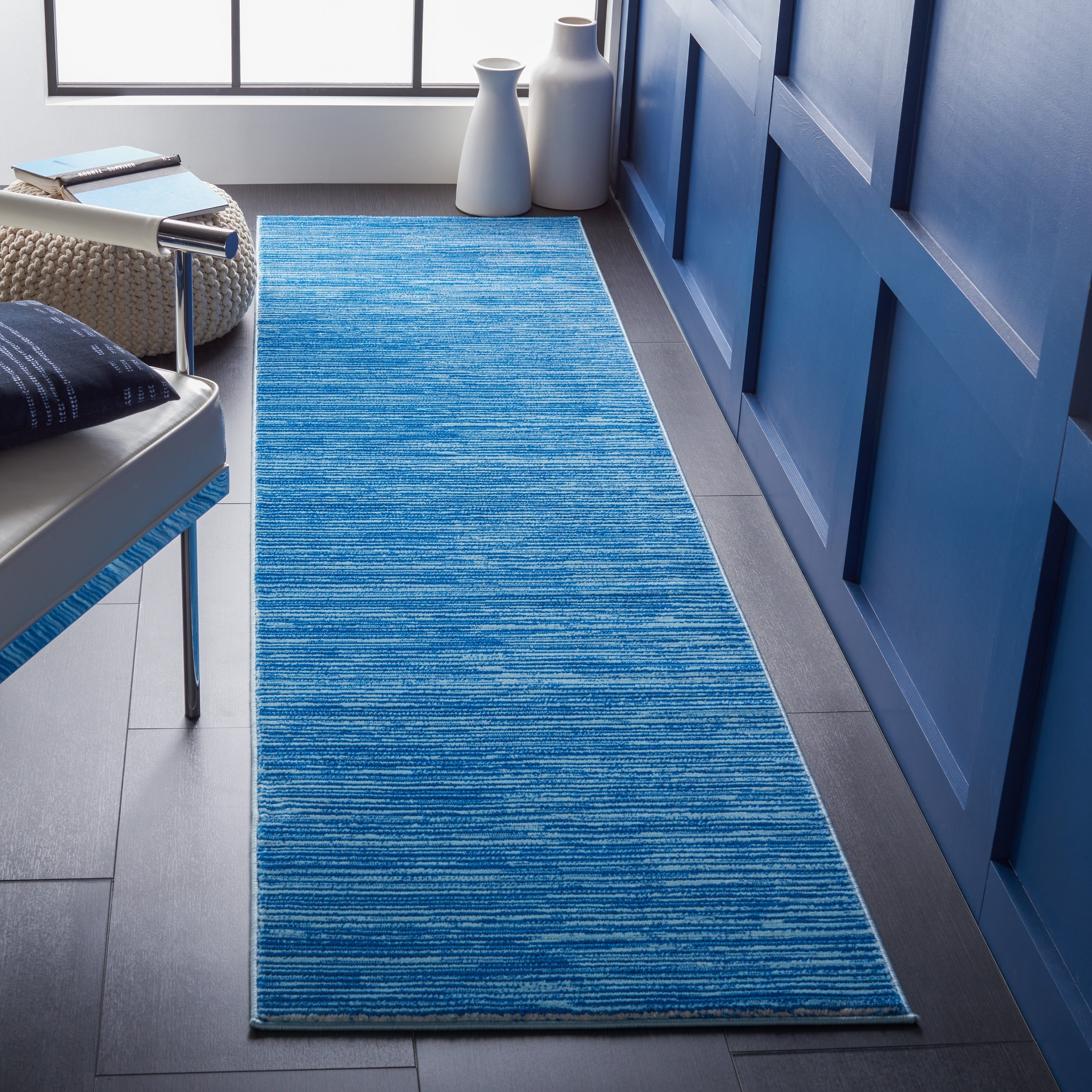 SAFAVIEH Vision Sunanda Modern Ombre Tonal Rug.