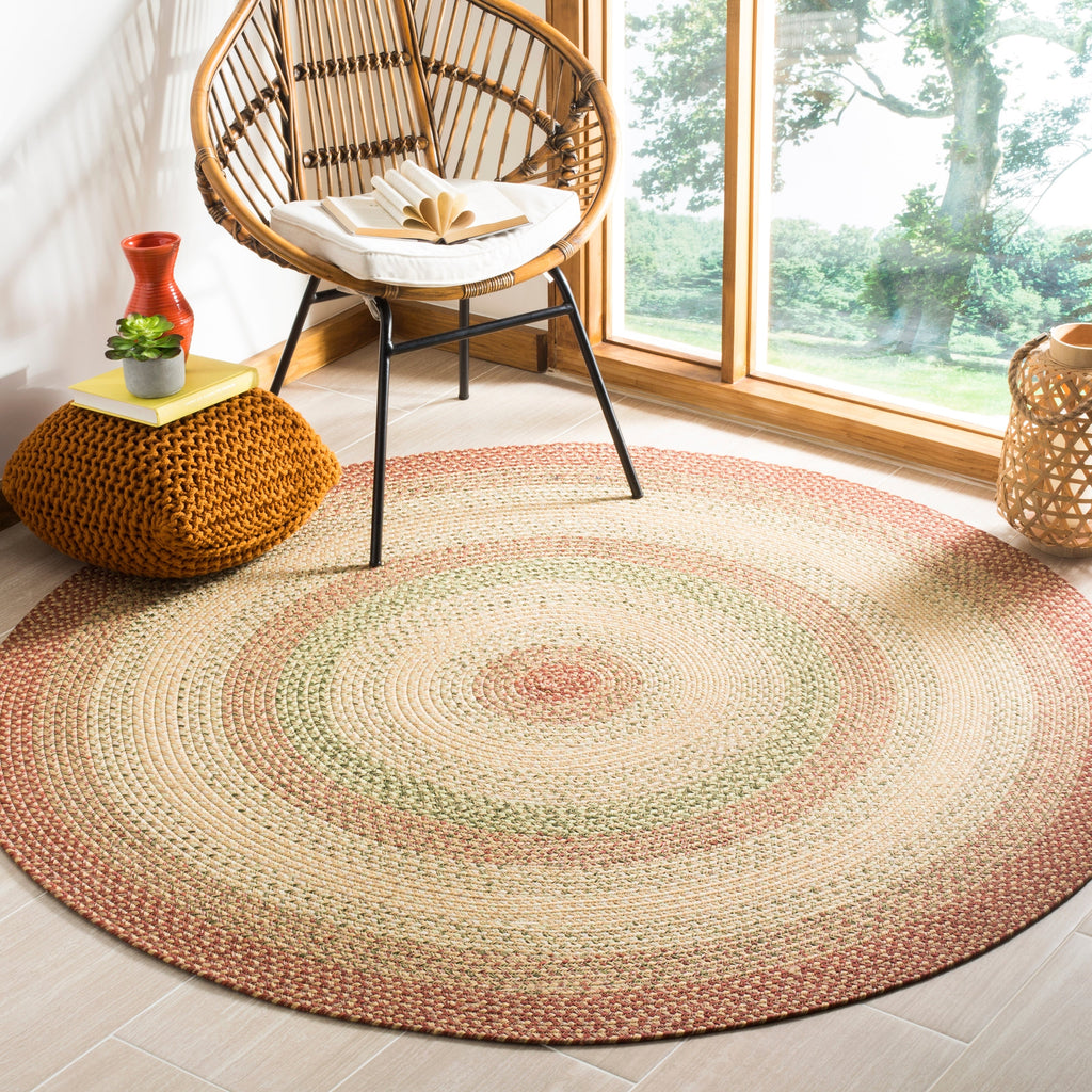 SAFAVIEH, Handmade Braided Adelajde Country Rug