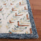 SAFAVIEH Handmade Capri Kert Wool Rug