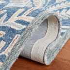 SAFAVIEH Handmade Capri Kert Wool Rug