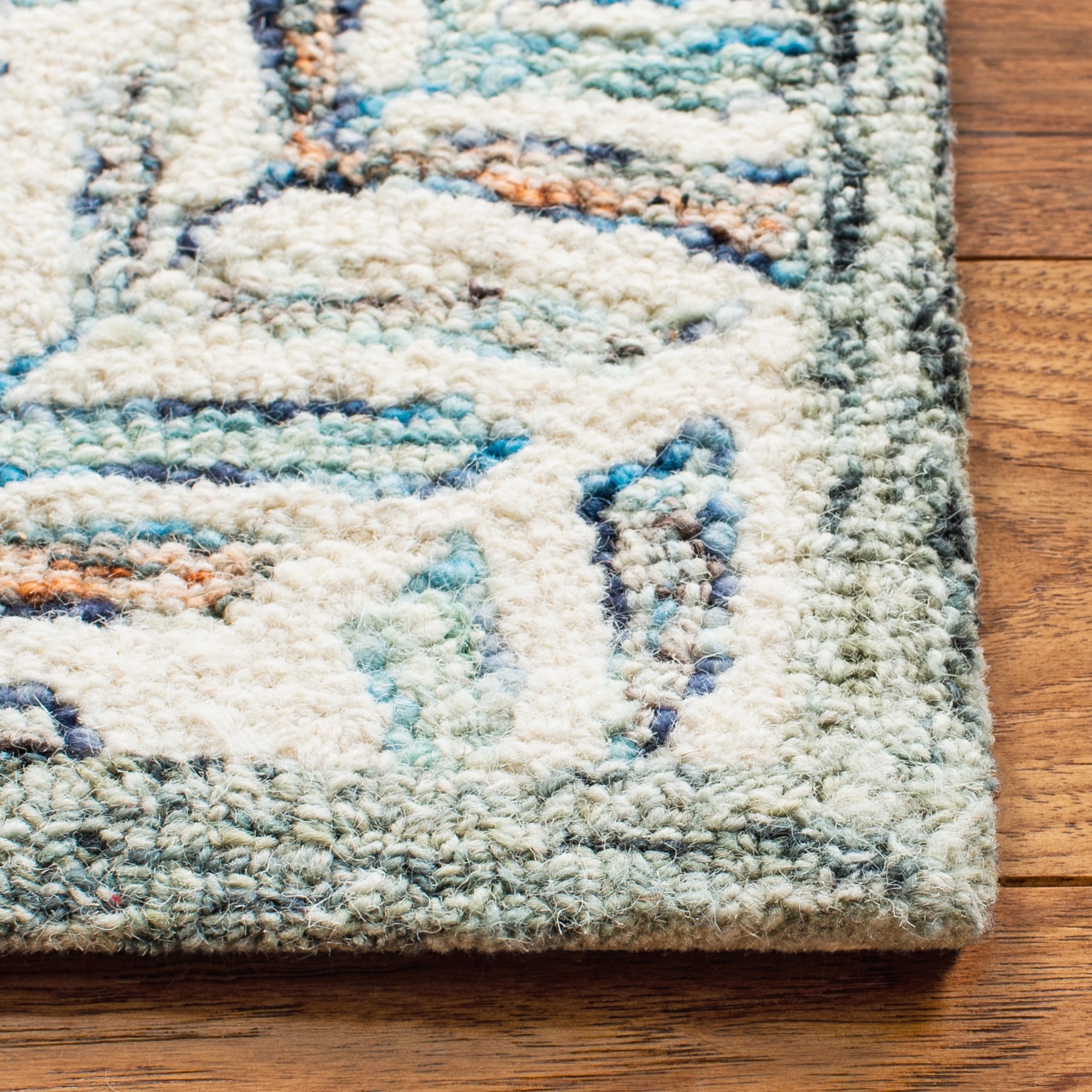 SAFAVIEH Handmade Capri Kert Wool Rug