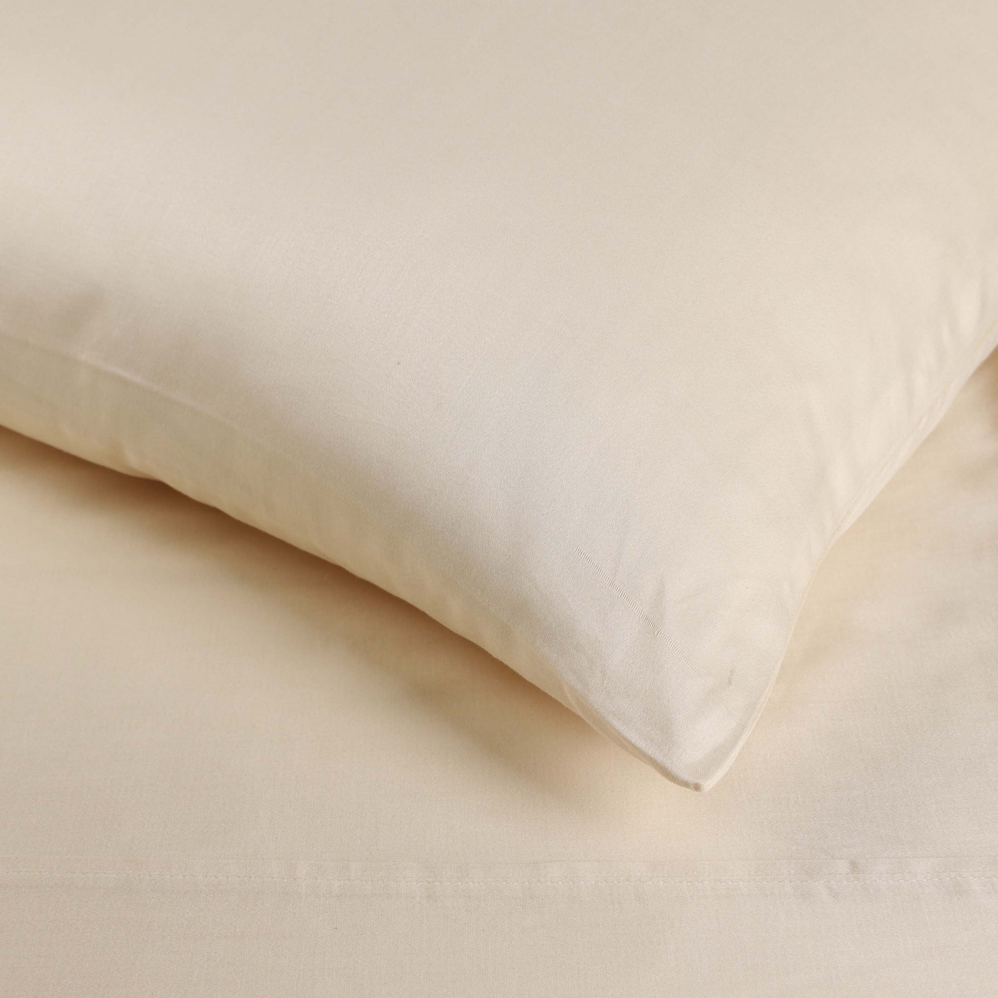 Superior Egyptian Cotton 400 Thread Count Solid Deep Pocket Bed Sheet Set