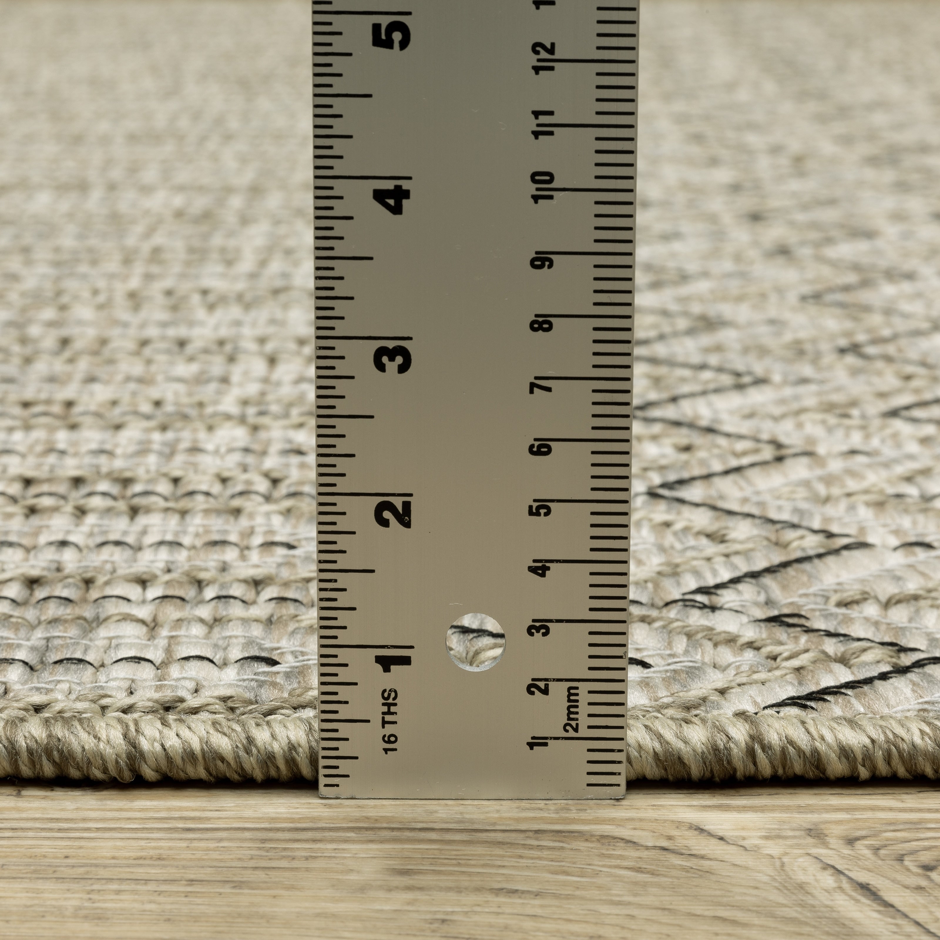 Vista Home Tangelo Geometric Tan/ Black Ultimate Performance Area Rug