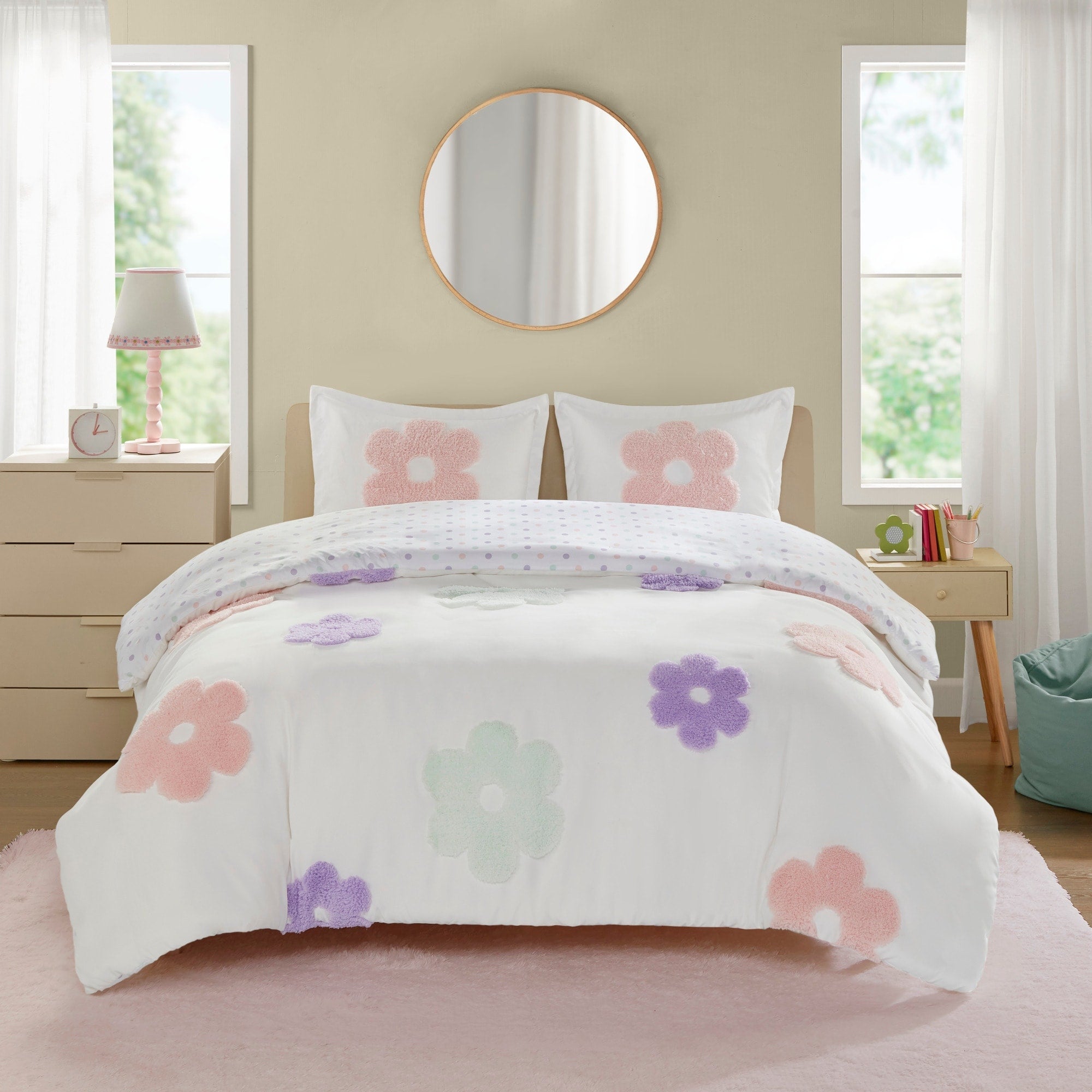 Intelligent Design Kids Madeline Floral Reversible Tufted Chenille Duvet Cover Set