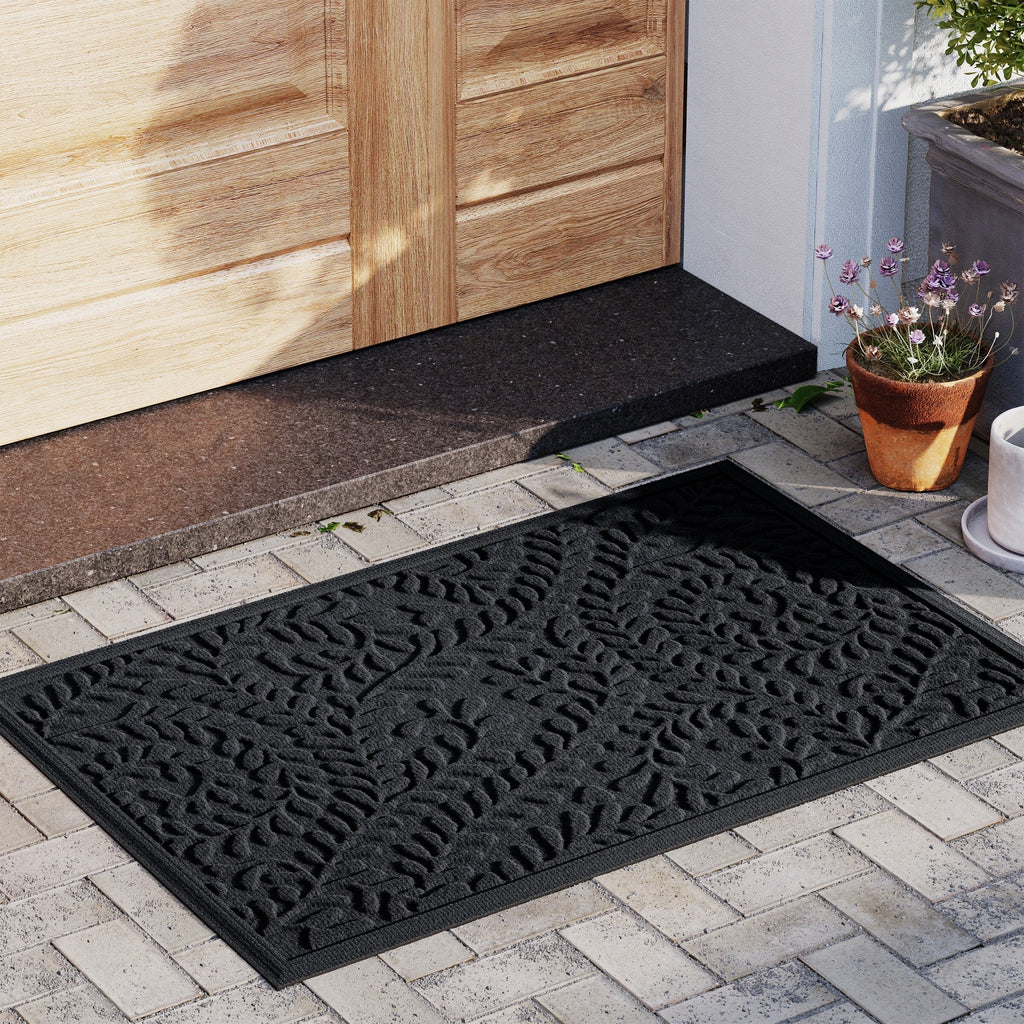 WaterHog Boxwood Indoor Outdoor Door Mat