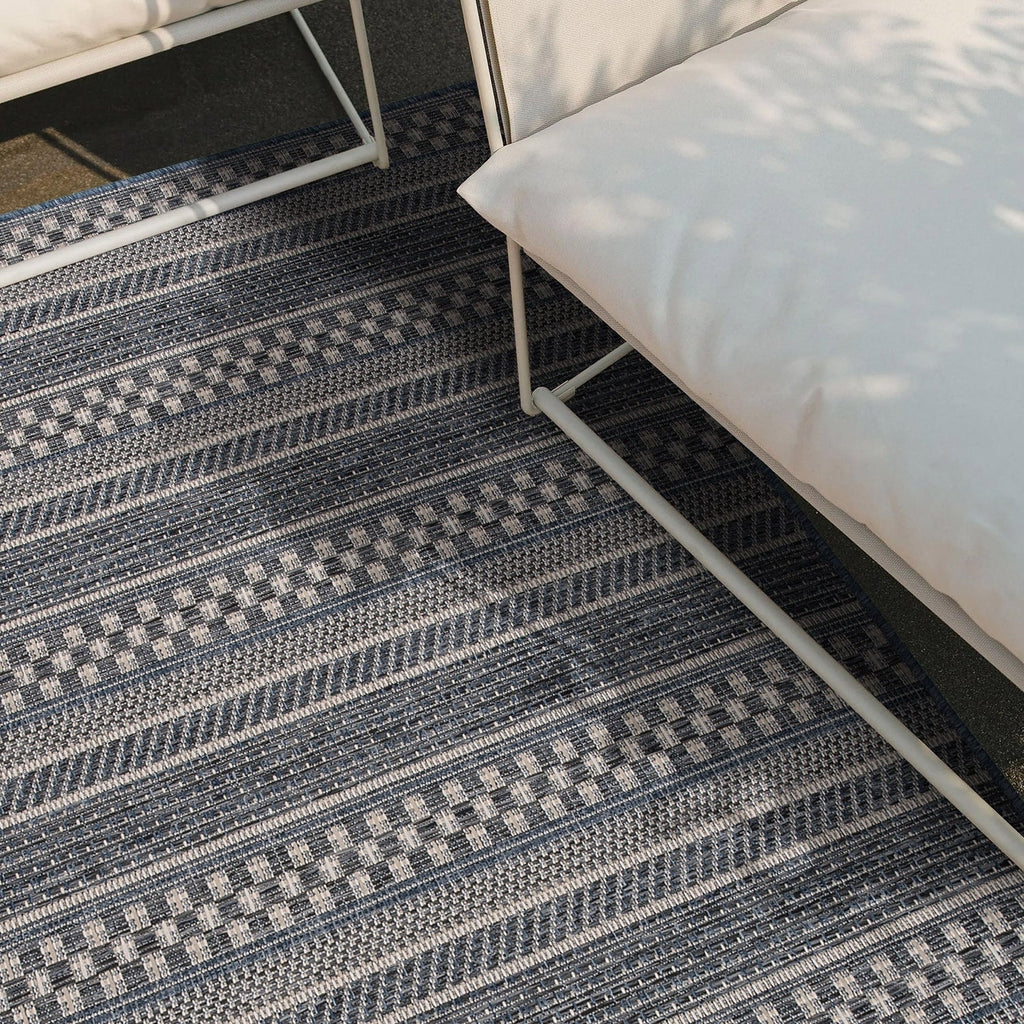 World Rug Gallery Bohemian Geometric Stripe Indoor/Outdoor Area Rug