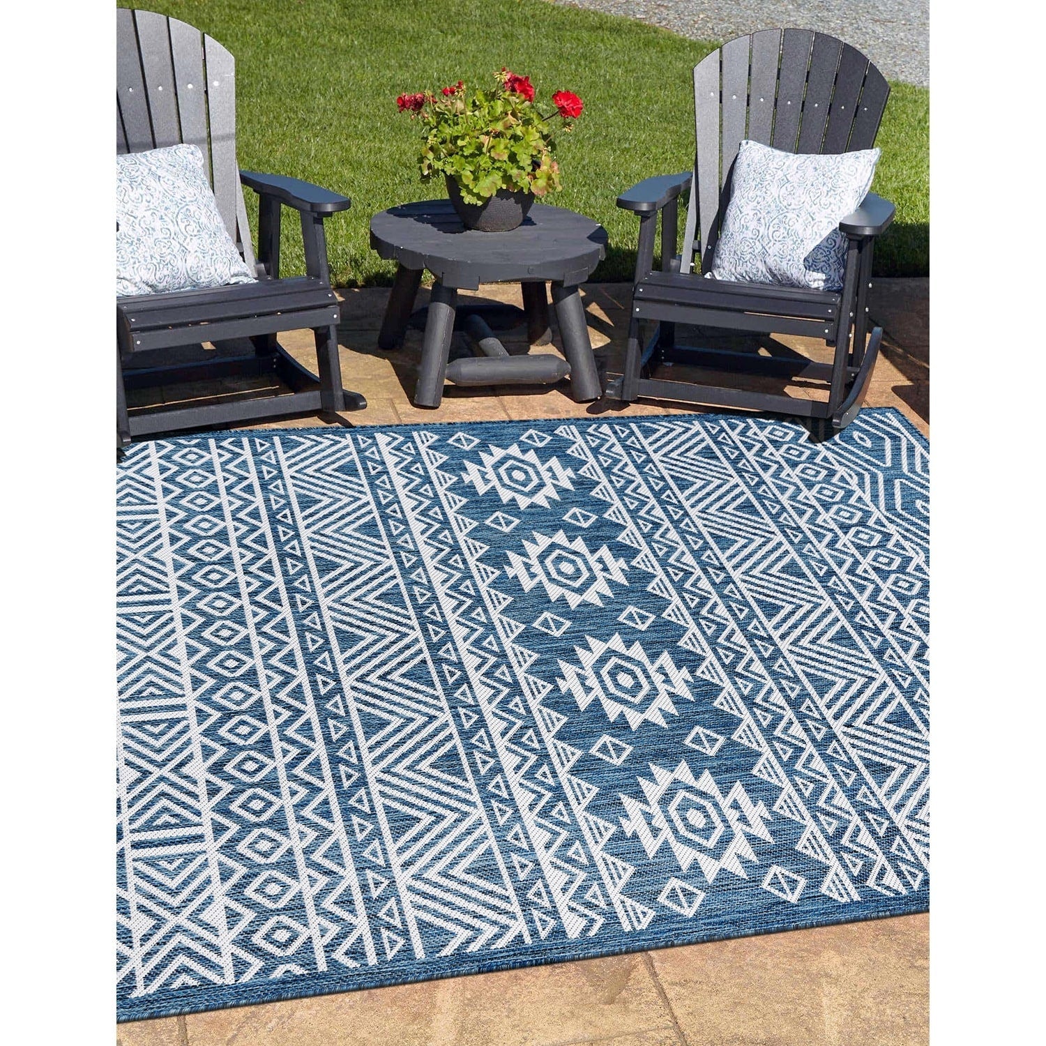 World Rug Gallery Distressed Geometric Bohemian Textured Flat Weave Indoor/Outdoor Area Rug