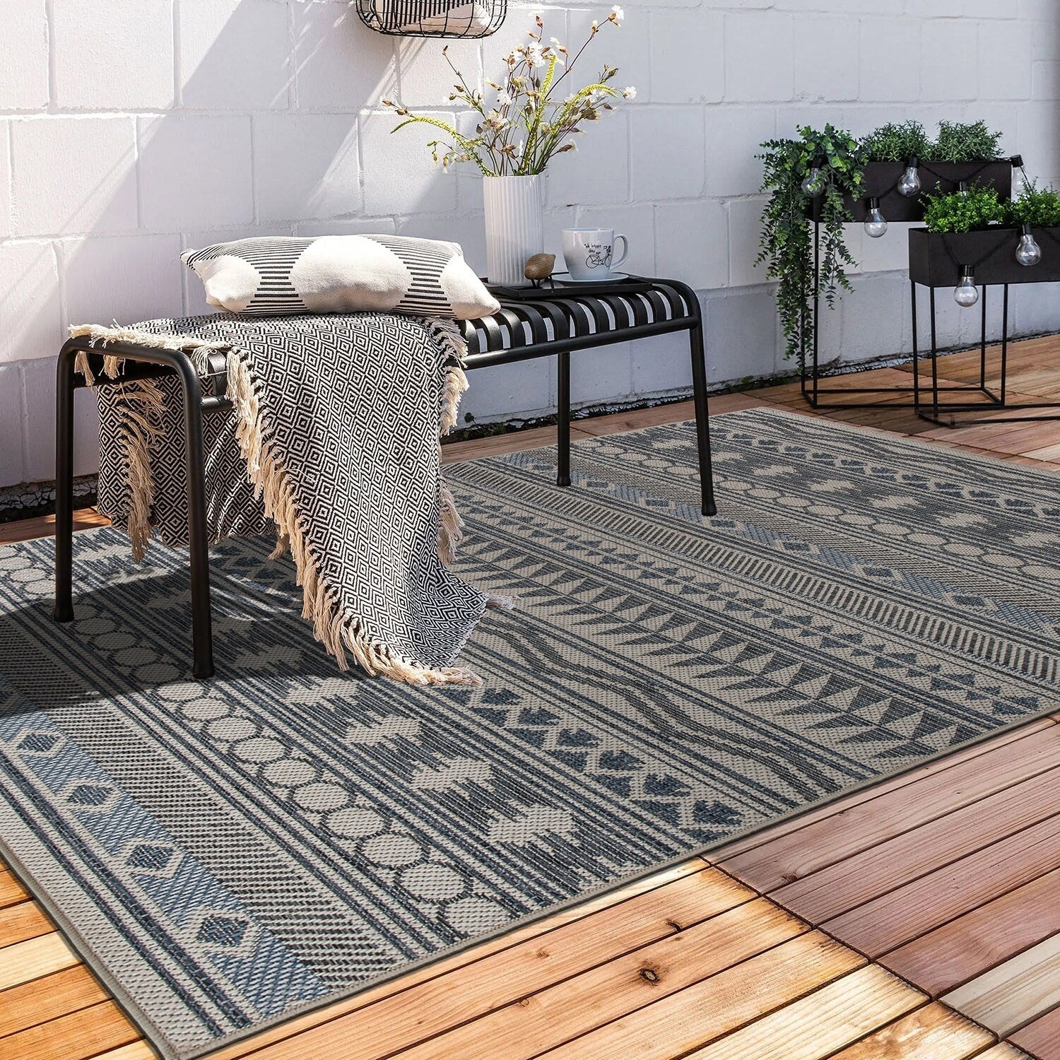 World Rug Gallery Modern Bohemian Global Indoor/Outdoor Area Rug